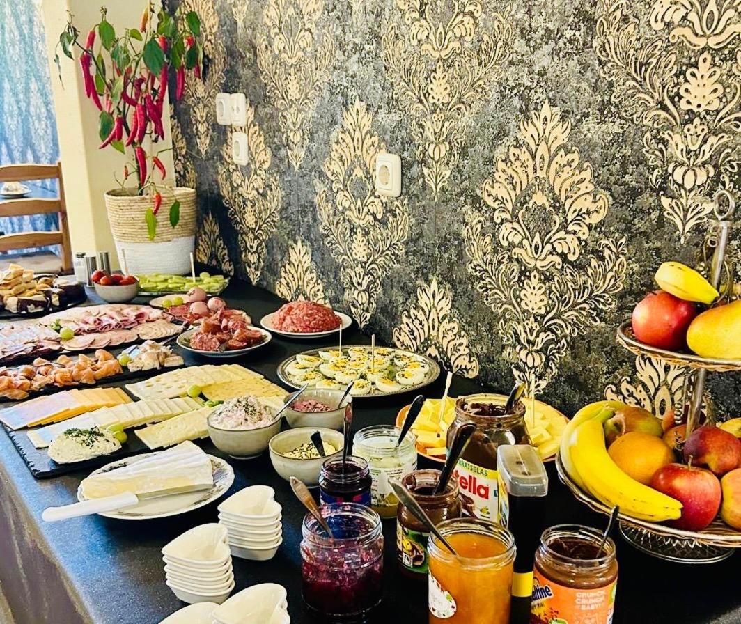טאלה Themenhotel Rehlein מראה חיצוני תמונה